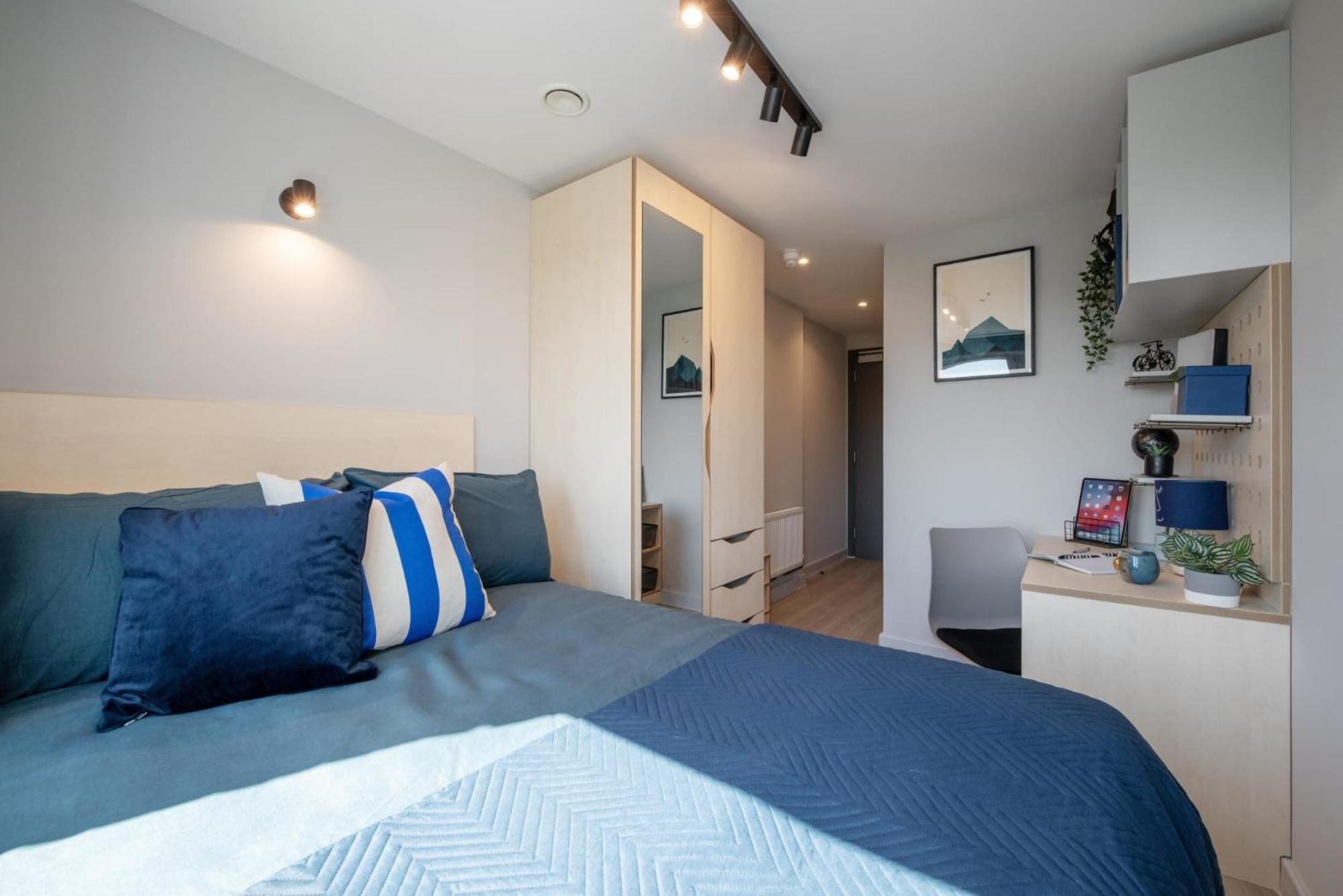 Cozy City Living Ensuites In Trendy Wick Park Student Accommodation London Exterior photo